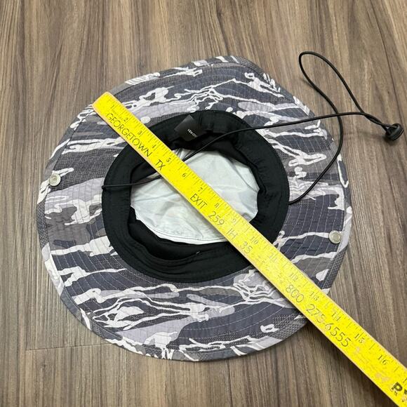 Mission Instant Cooling Bucket Hat, UPF 50 Sun Protection, Matrix Camo Silver - Picture 4 of 6